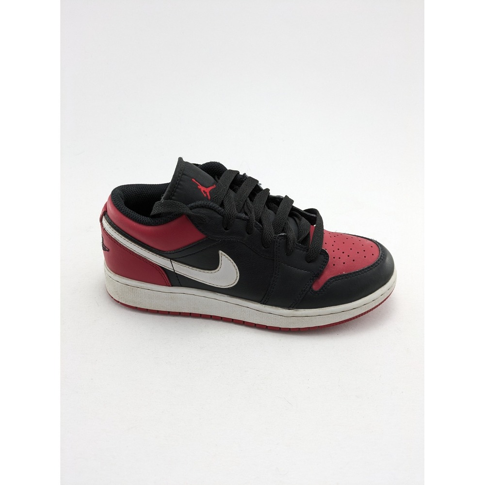 Youth Air Jordan 1 Low Black Red Retro Basketball Shoes 553560-066 Size 5Y - Picture 3 of 7
